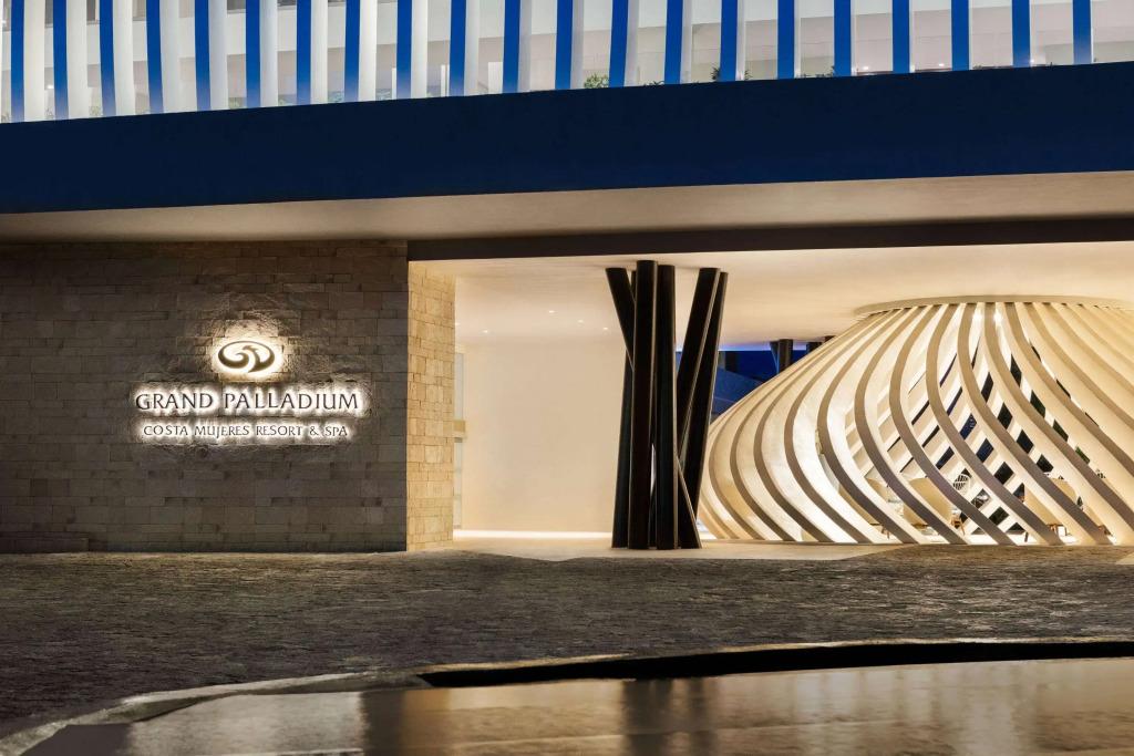 Grand Palladium Select Costa Mujeres - All Inclusive - главное фото