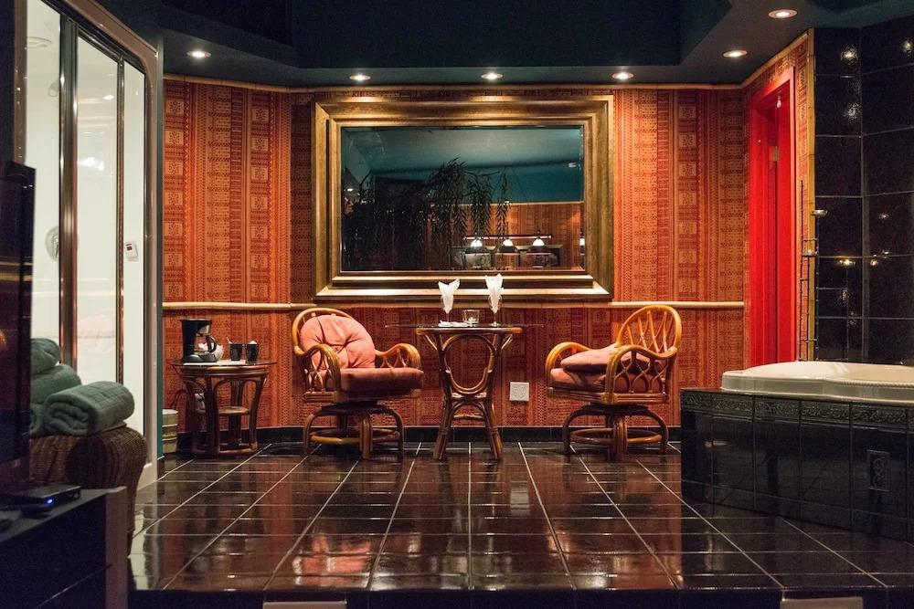 Mariaggi's Theme Suite Hotel & Spa - главное фото