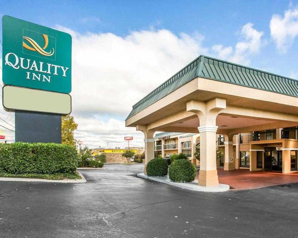 Quality Inn Goodlettsville - главное фото