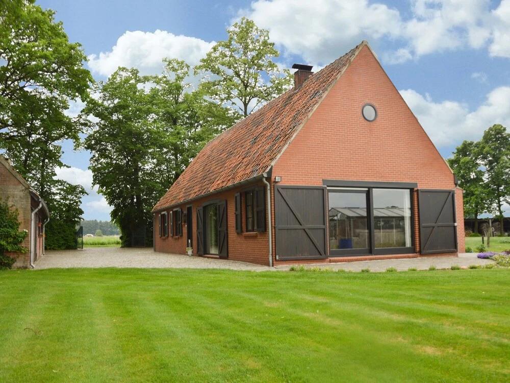 Attractive Mansion in Grote Brogel With Landscaped Garden - главное фото