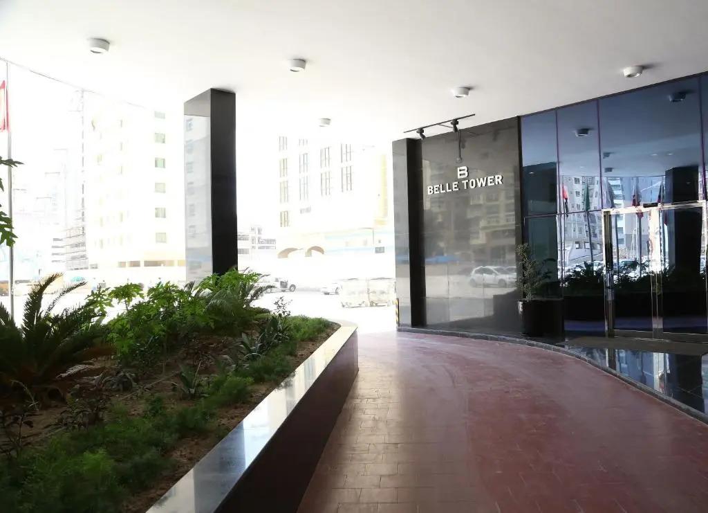 Belle Tower Apartments - главное фото