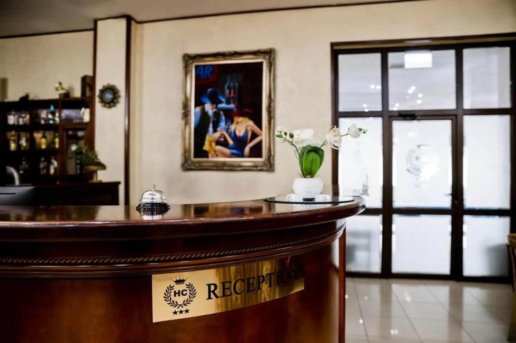 Hotel Capitol - главное фото