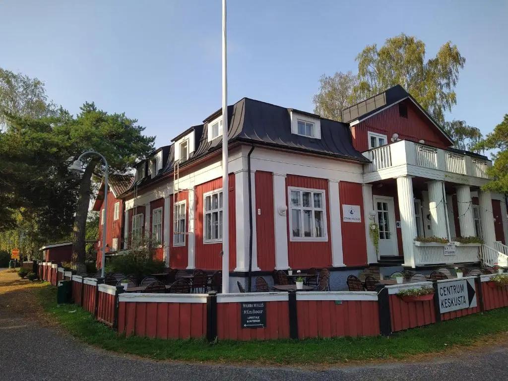 Hotel Strandbo - главное фото