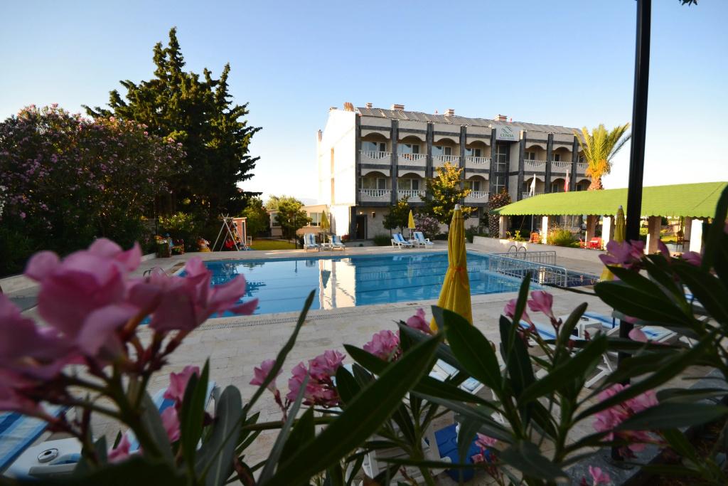 Cunda Basel hotel - главное фото