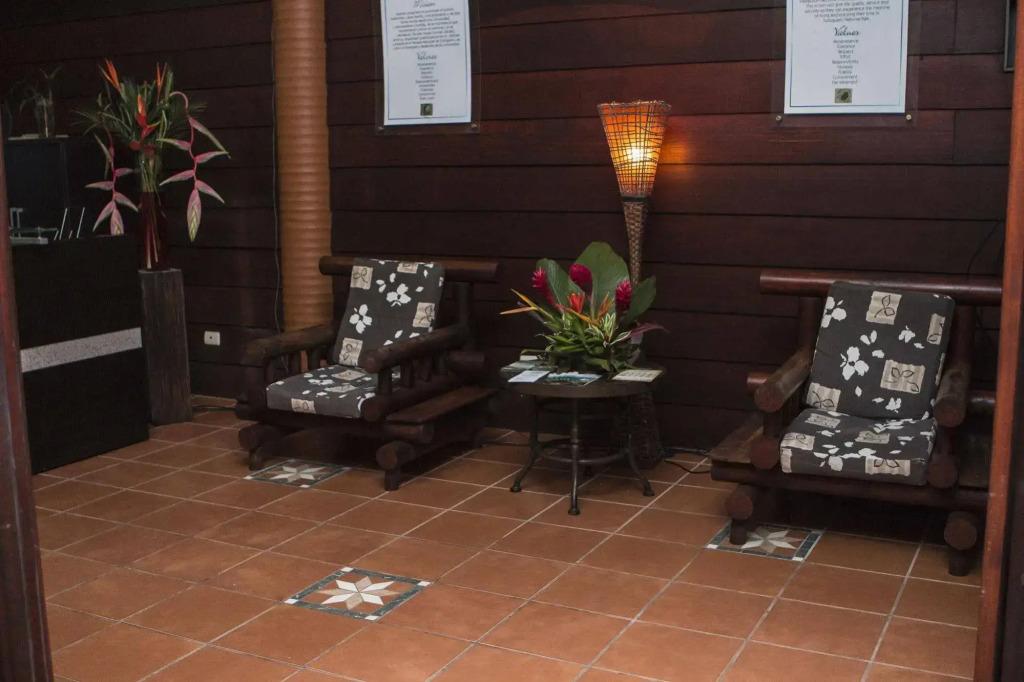 Aninga Lodge - главное фото