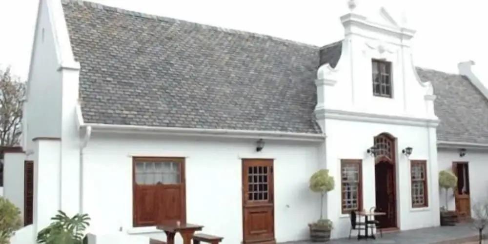 Kronenhoff Guest House - главное фото