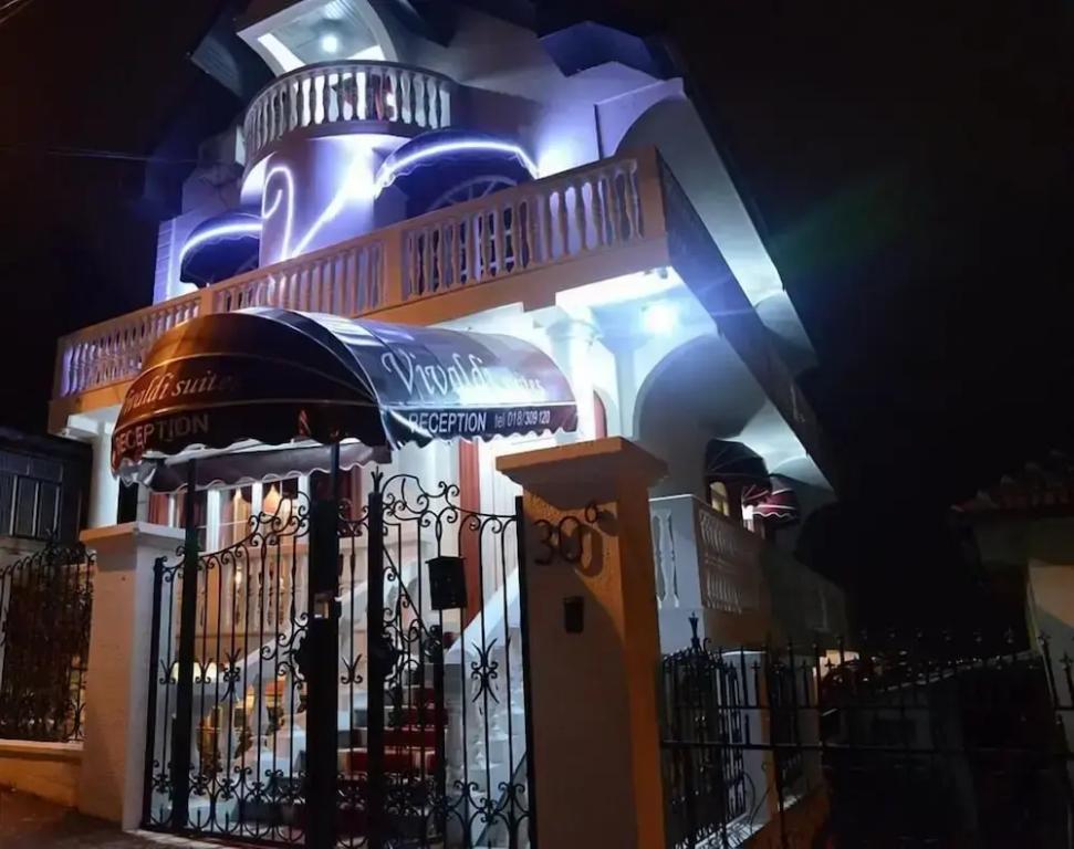 Vivaldi Suites - главное фото