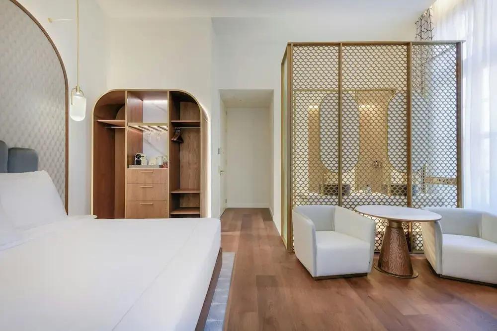 Grand Hotel Centenari, Valencia, Autograph Collection - главное фото