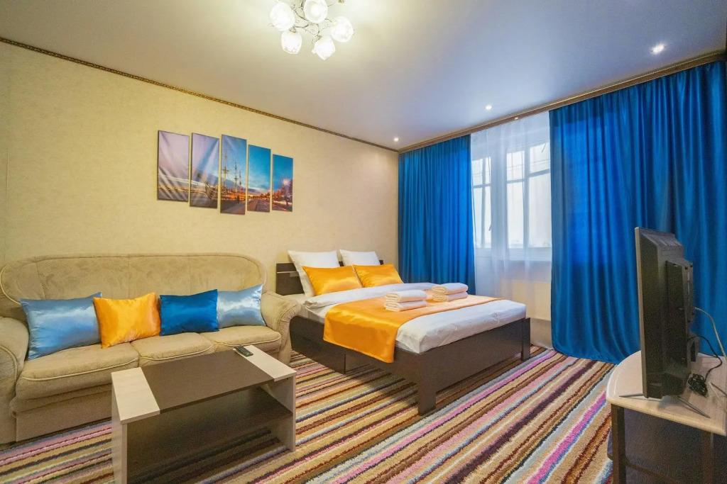 Пять звезд на 60 лет Октября 86 - главное фото