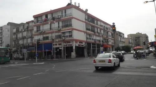 Isramax Jerusalem Apartment in Bat-Yam - главное фото