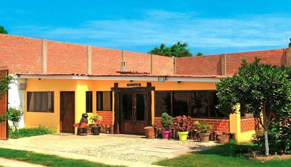 Hotel Villa Kitzia Huacho - главное фото