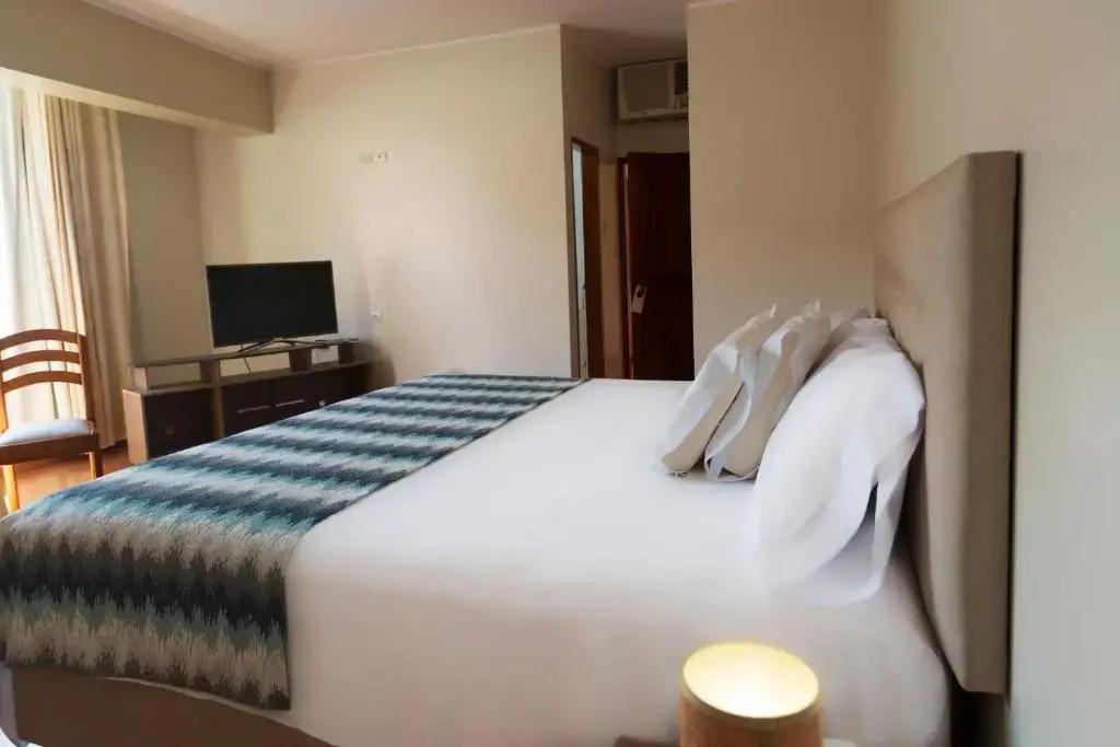 Aviro Hotel - главное фото