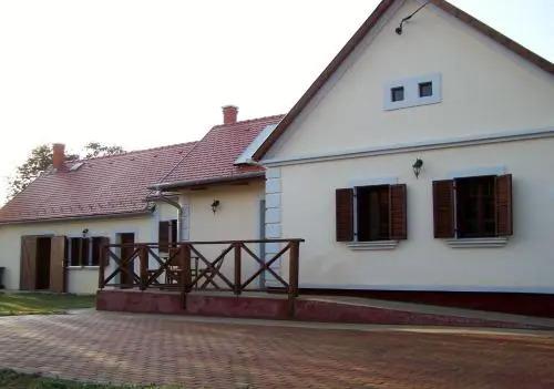 Gyümölcsliget Vendéház - главное фото