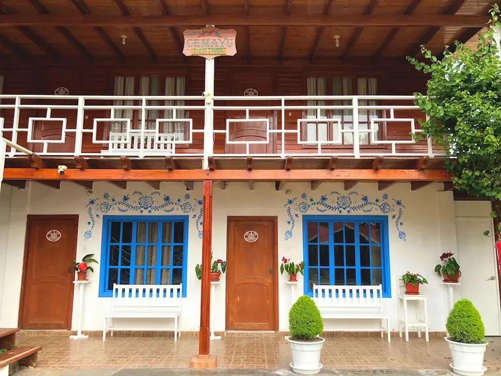 Cemayu Lodge - главное фото