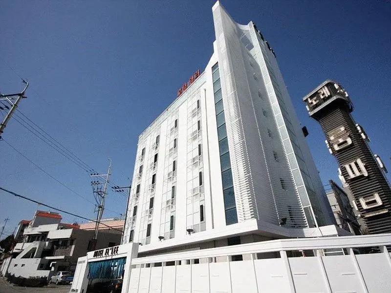 Hotel Ellee Cheonan - главное фото