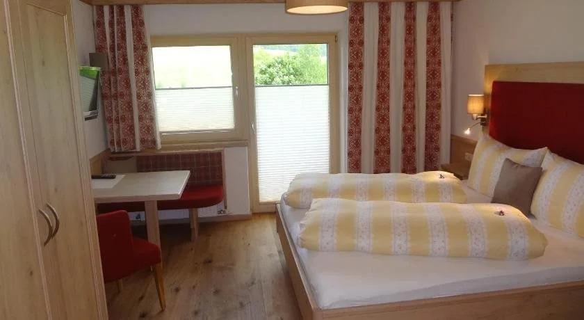 Auerhof - главное фото