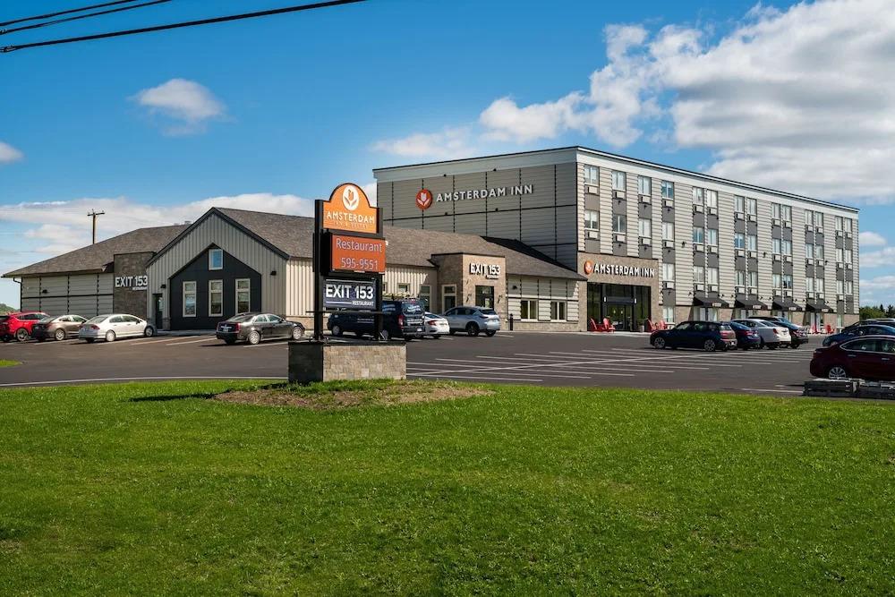 Amsterdam Inn & Suites Florenceville-Bristol - главное фото
