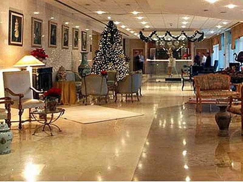 Quality Inn Hotel Tripoli - главное фото