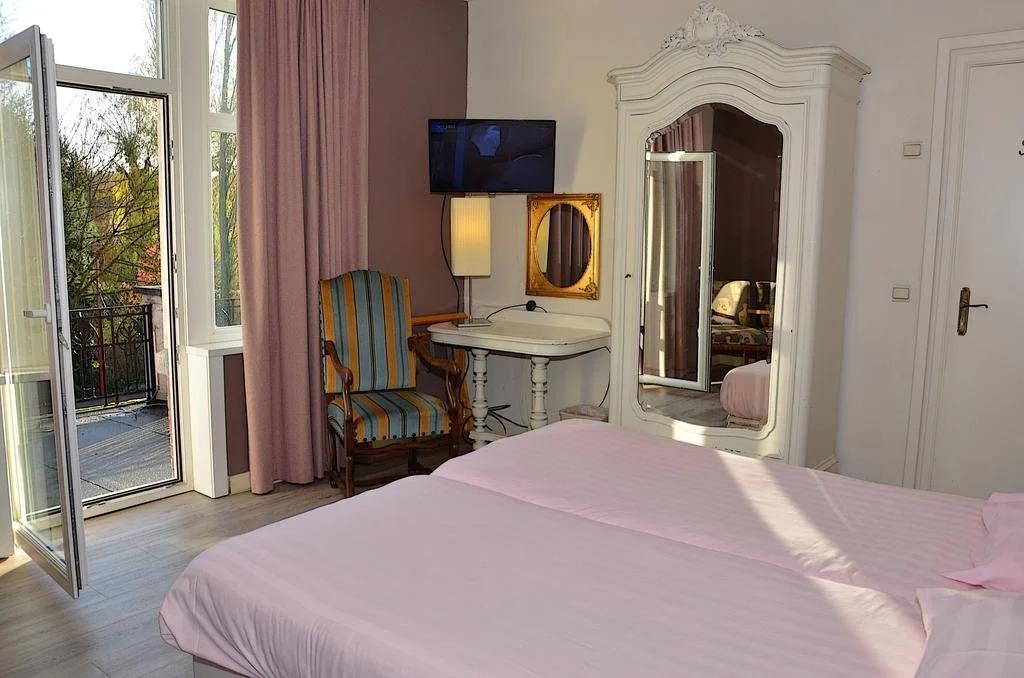 Hotel Restaurant Brasserie Kanne & Kruike - главное фото