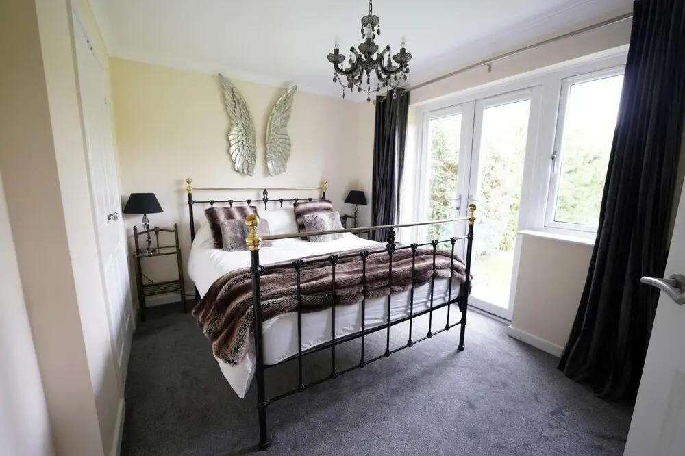 NEW Unique 2BD Detached Bungalow Burnham-on-sea - главное фото