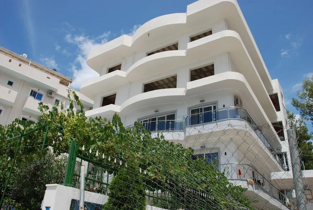 Vila Tare - главное фото