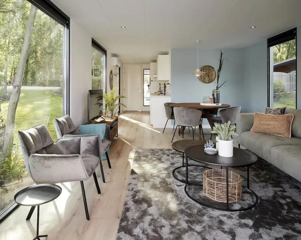 Beautiful Holiday Home in Limburg - главное фото