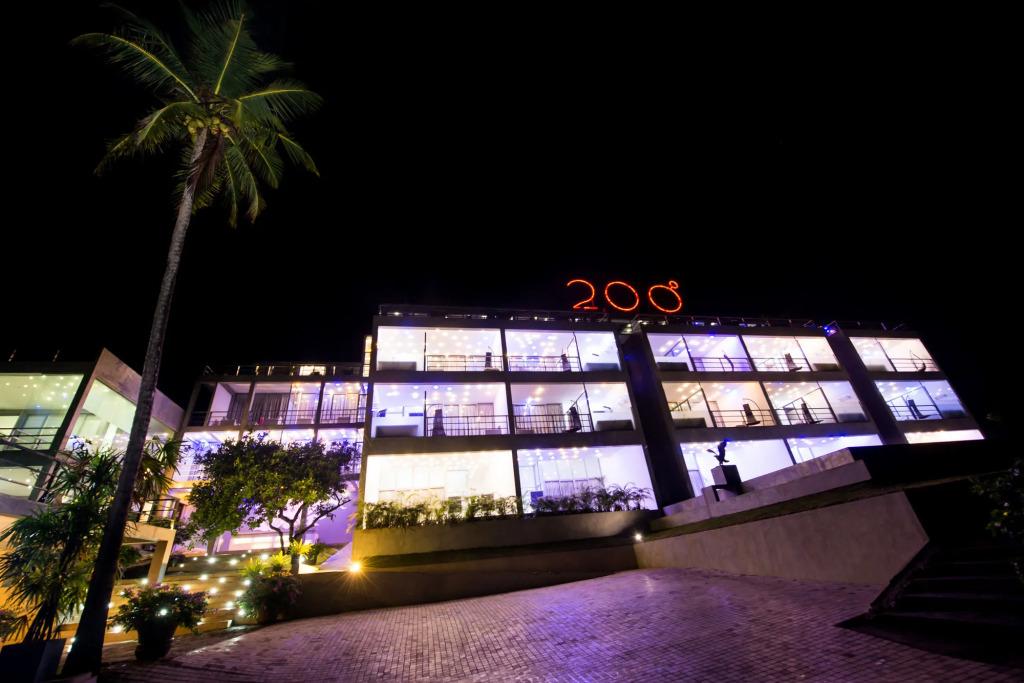 VIlla Thawthisa - главное фото