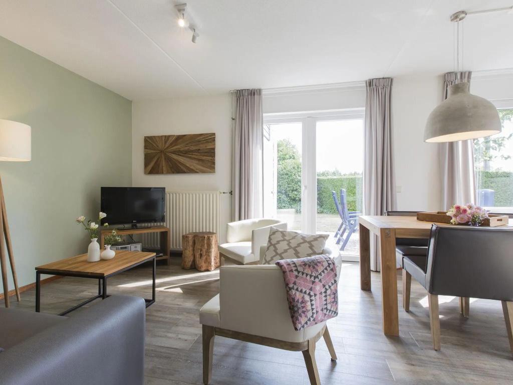 Comfortable Villa With Grarden - главное фото