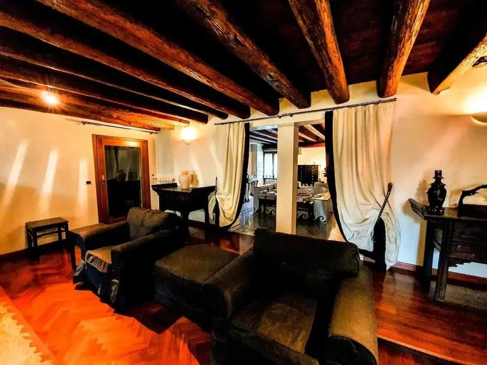 Villa Foscolo  Luxury Rooms & Apartments - главное фото