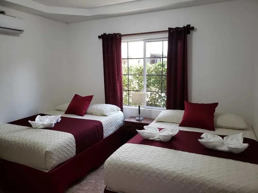 Hotel y Cabañas Playa Caribe - главное фото