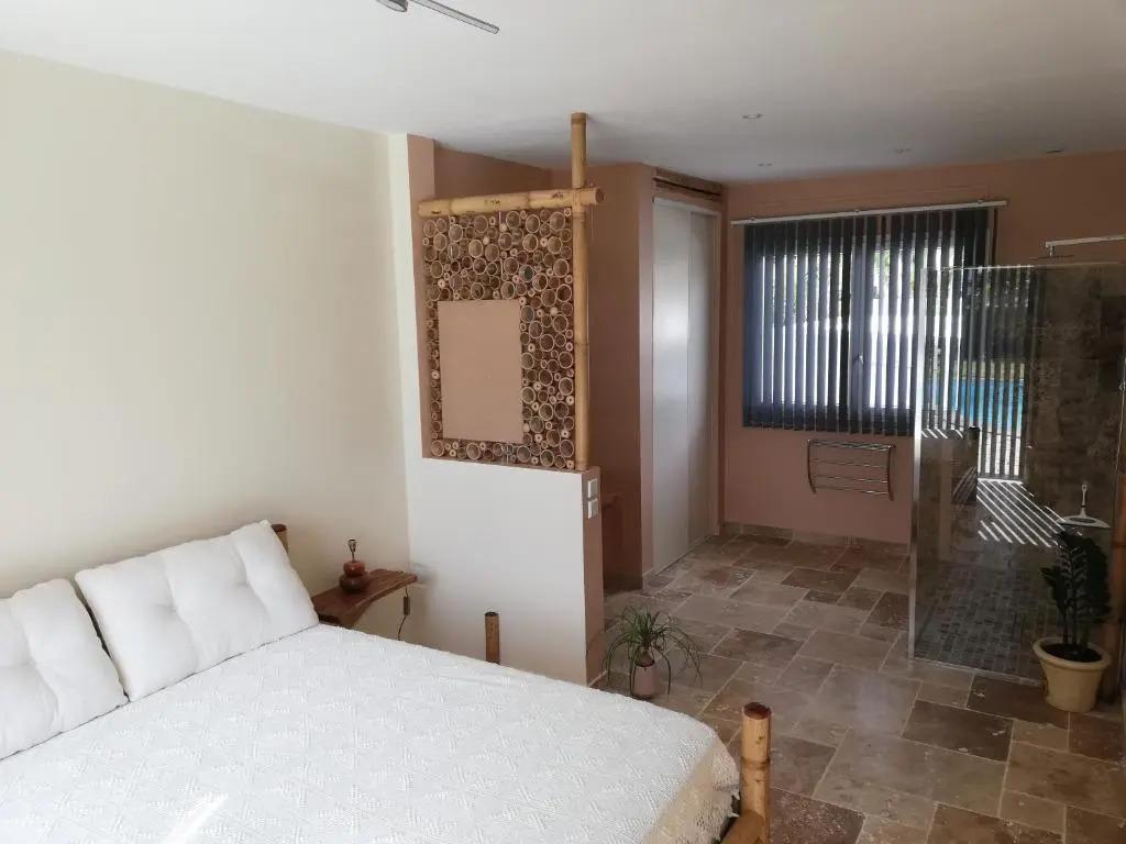 Villa BELLE VUE, CHAMBRE BAMBOUS - главное фото