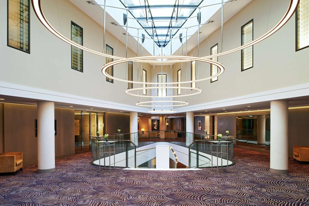 Waldorf Astoria Berlin - главное фото