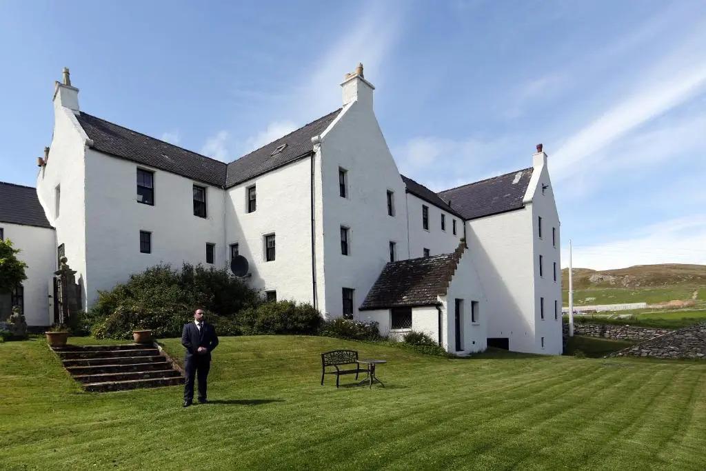 Busta House Hotel - главное фото