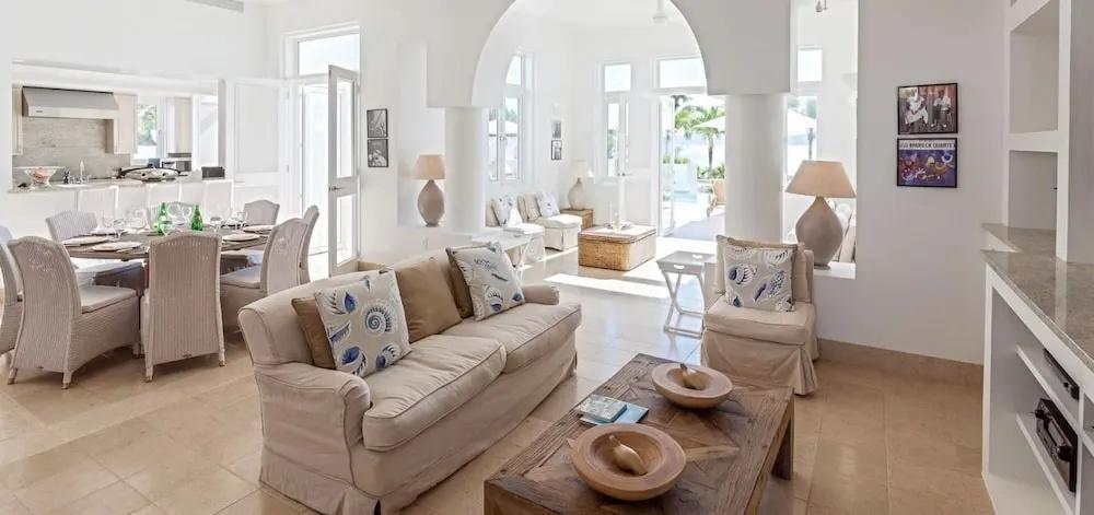 Arushi Villa - главное фото