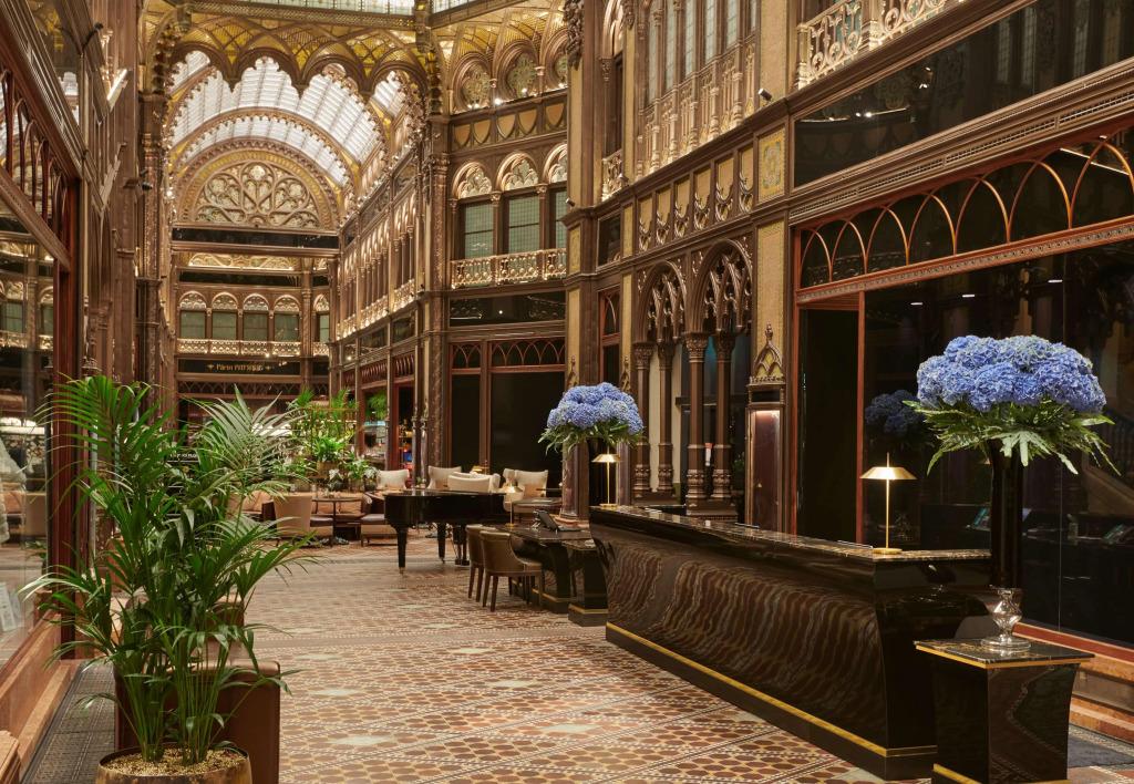 Párisi Udvar Hotel Budapest, part of Hyatt - главное фото