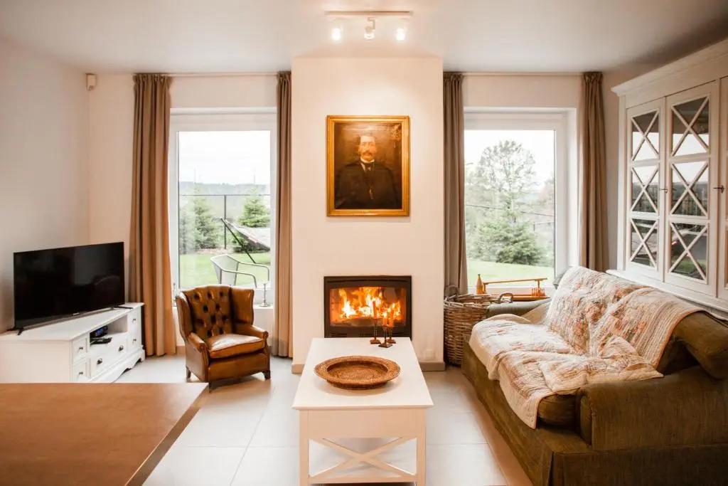 Pine Tree - главное фото