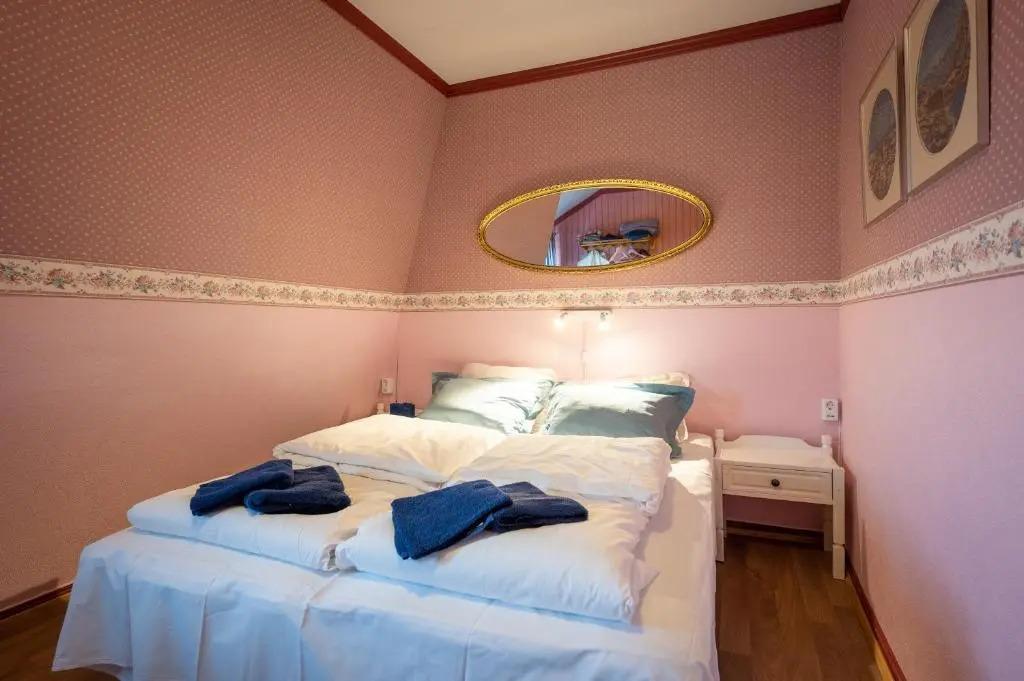 West-End Apartment - главное фото