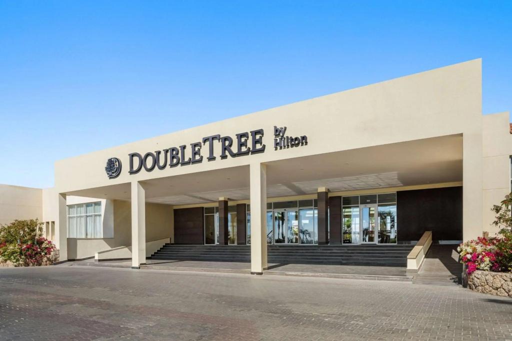 DoubleTree by Hilton Sharm El Sheikh - Sharks Bay Resort - главное фото