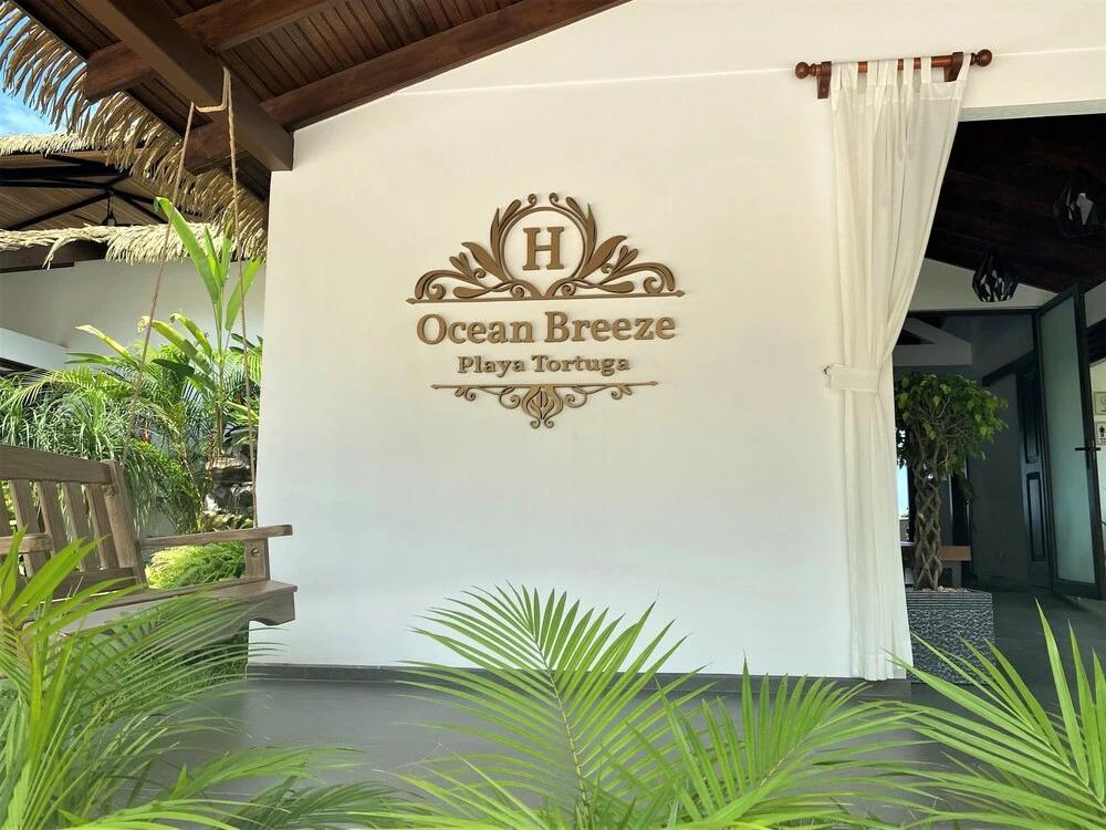 Hotel Ocean Breeze - главное фото