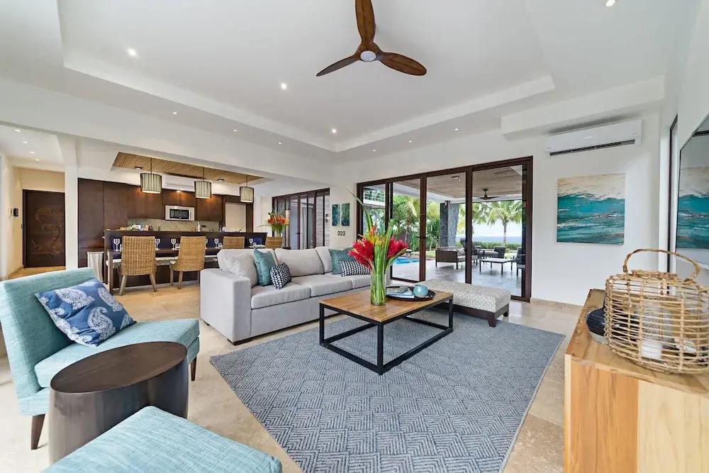 Beachfront Villa - Sunsets and Daily Maid Service - главное фото