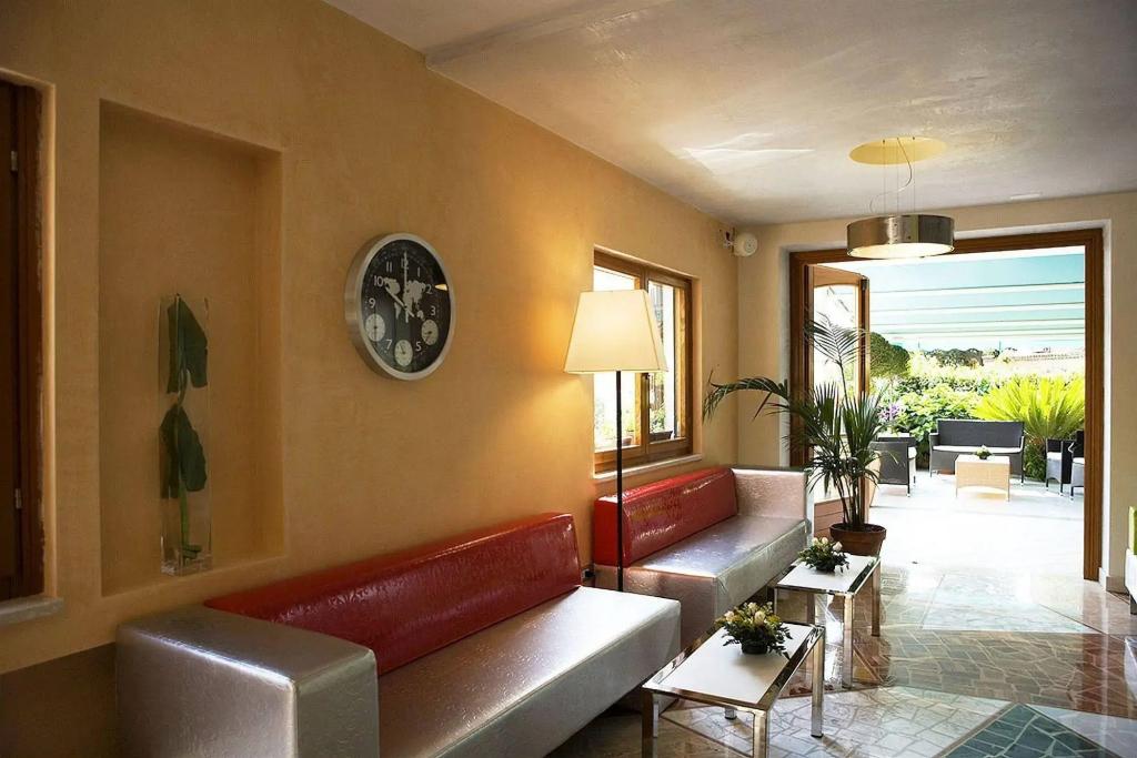 Hotel Ristorante Cavaliere - главное фото
