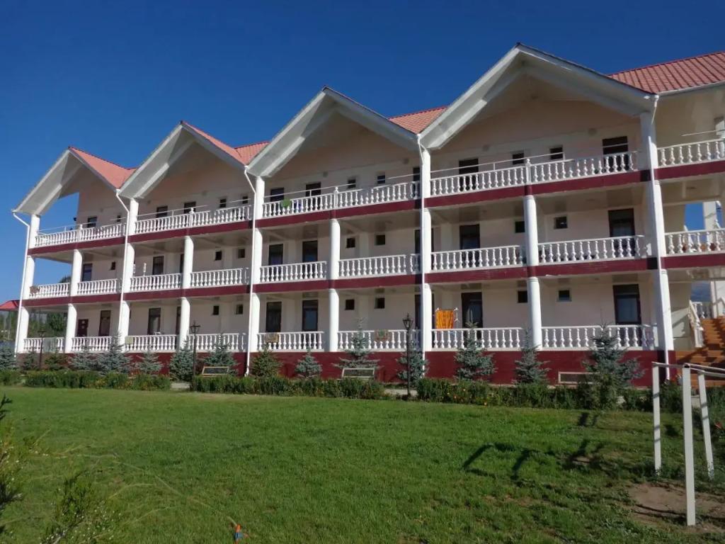 Aquamarine Inn - главное фото