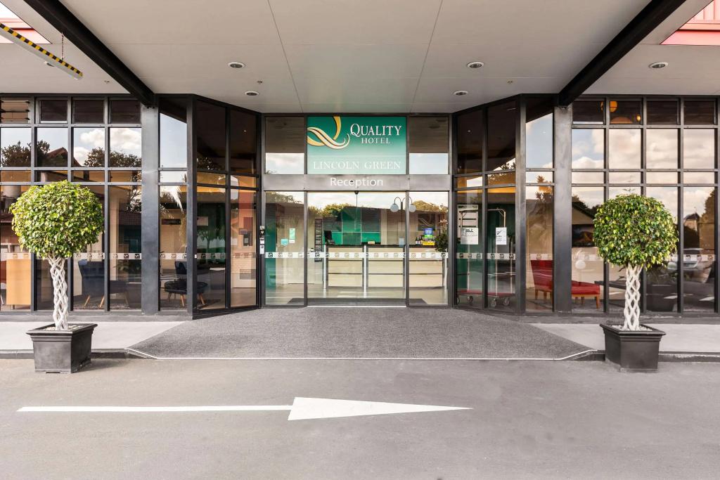 Quality Hotel Lincoln Green - главное фото
