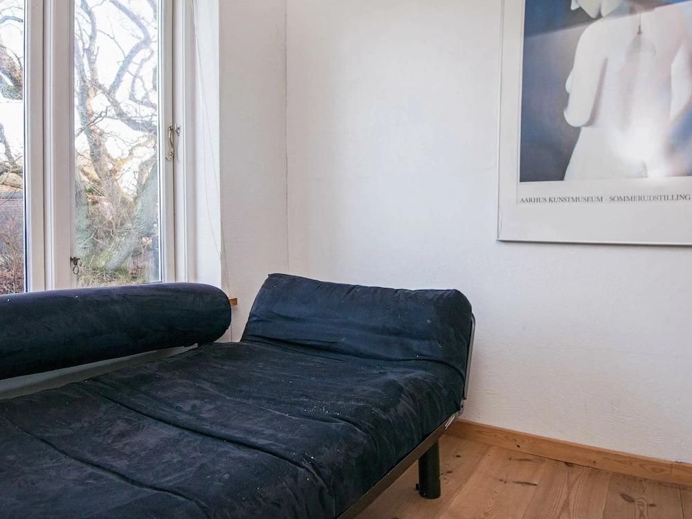 Peaceful Holiday Home in Glesborg Near Sea - главное фото