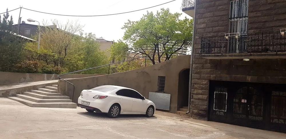 Bloor Hotel - главное фото