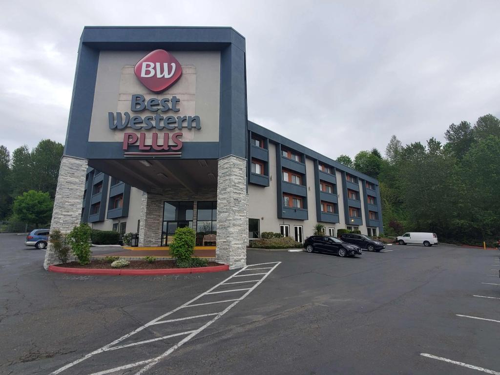Best Western Plus Renton Inn - главное фото