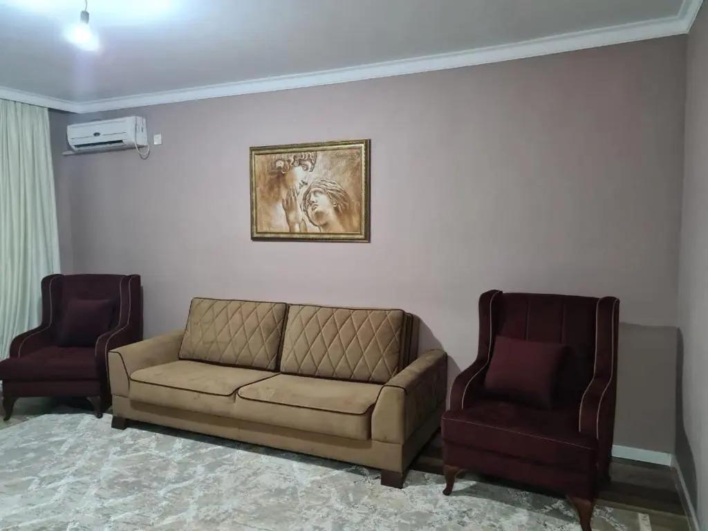 Avtovokzal 3 Room apt - главное фото
