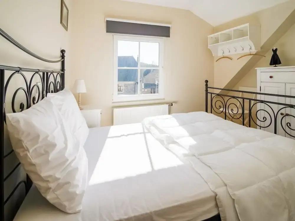 Rustic Holiday Home in Vresse-sur-Semois near Center - главное фото