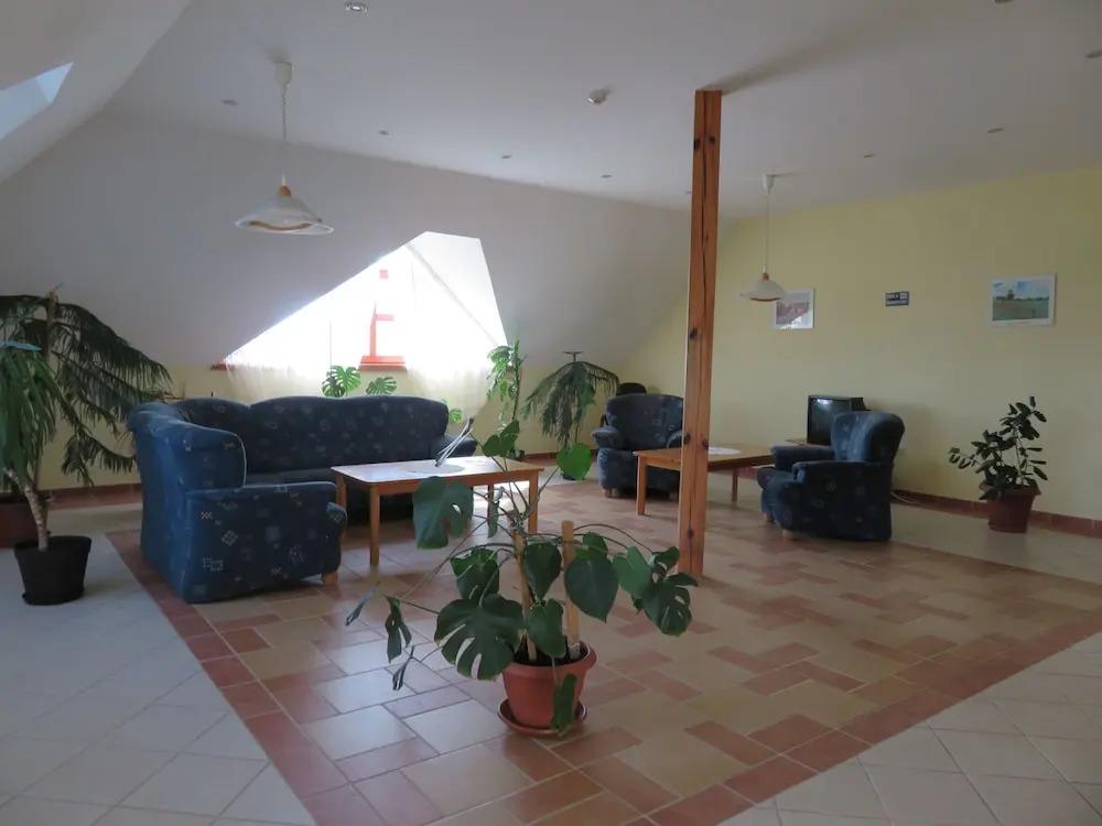 Józsi Bácsi Vendéglője és Szállodája - главное фото