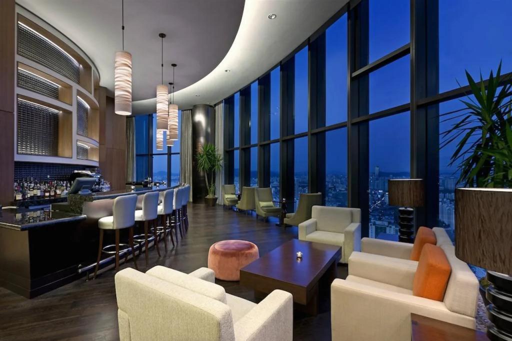 Sheraton Seoul D Cube City Hotel - главное фото